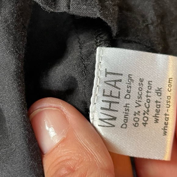 WHEAT - Picture 4 of 10